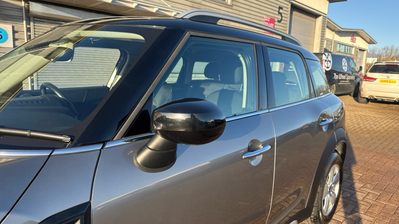 MINI Countryman 1.5 Cooper Classic 5dr Auto Petrol Hatchback